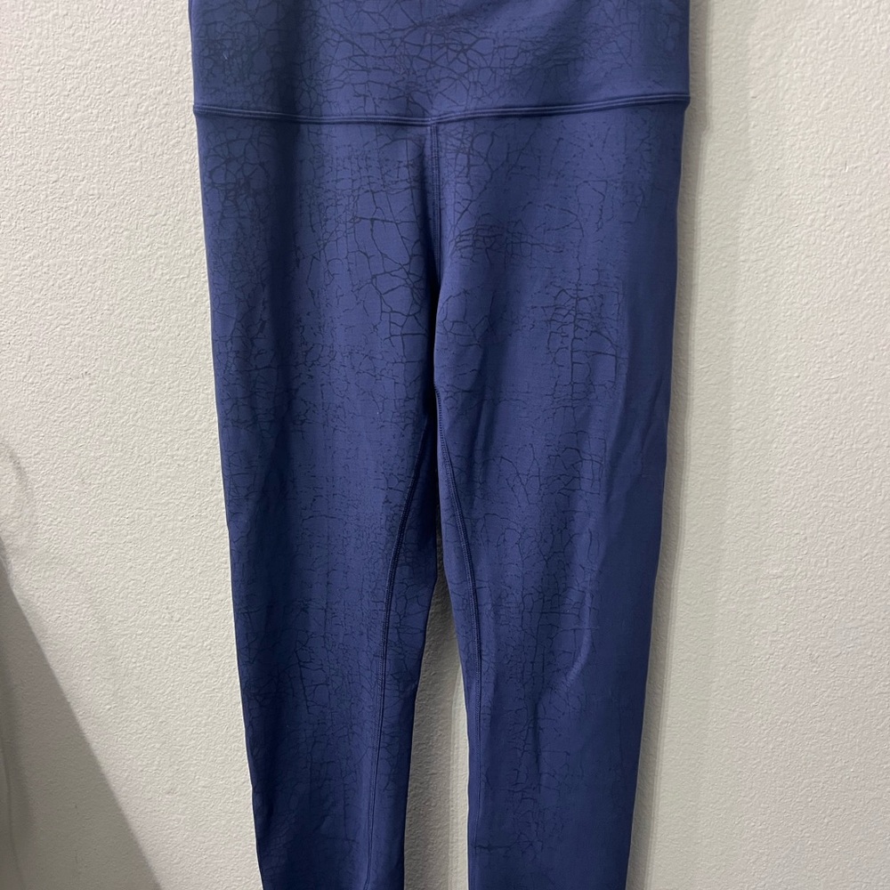 Lululemon Wunder Train High Rise Tight 28”